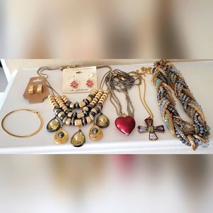 Jewelry bundle